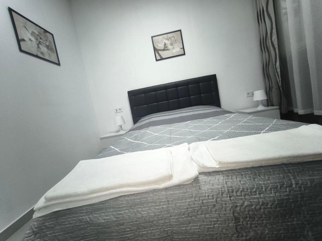 ולנסיה Apartamentos Sant Roc מראה חיצוני תמונה