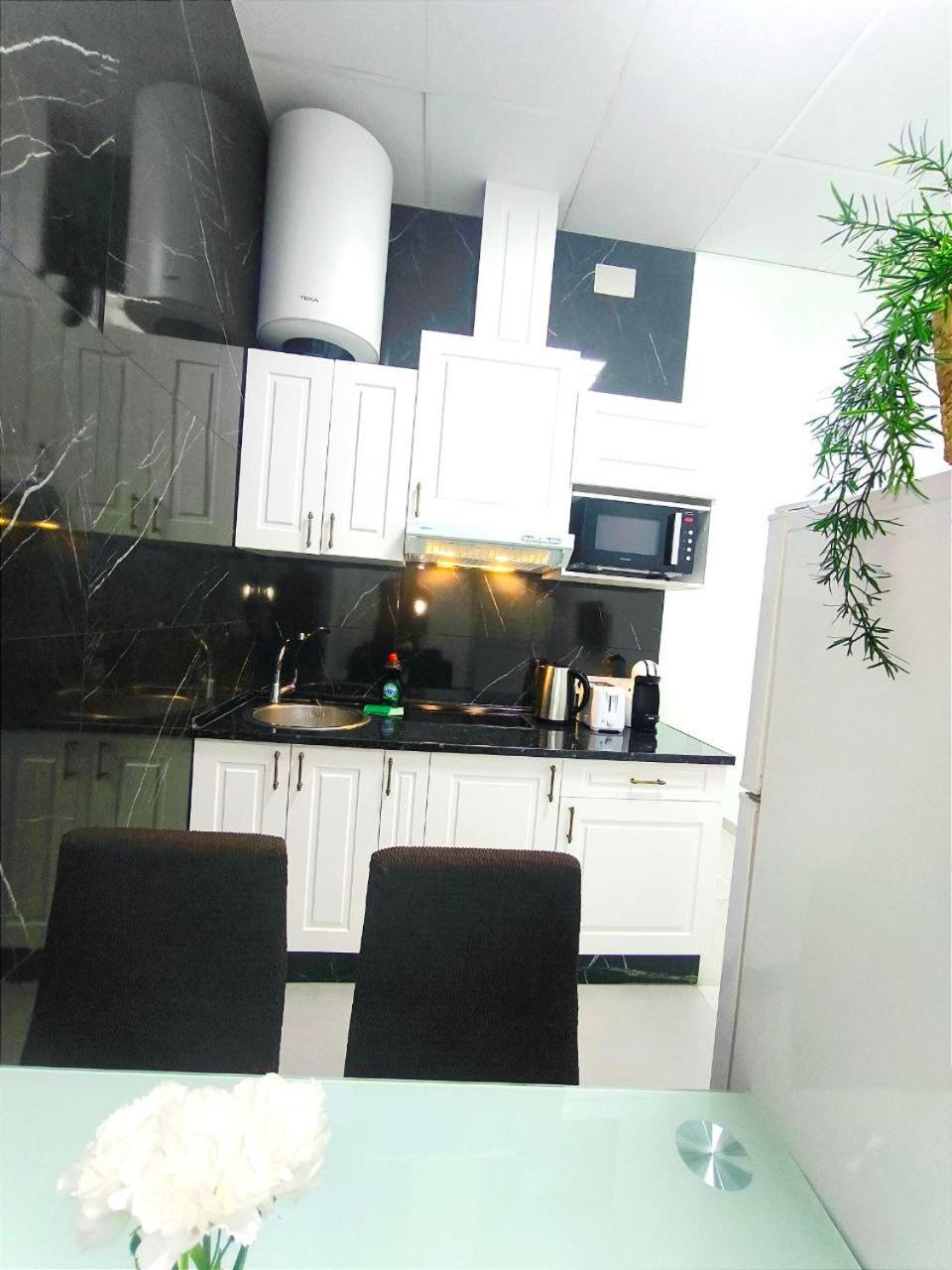 ולנסיה Apartamentos Sant Roc מראה חיצוני תמונה