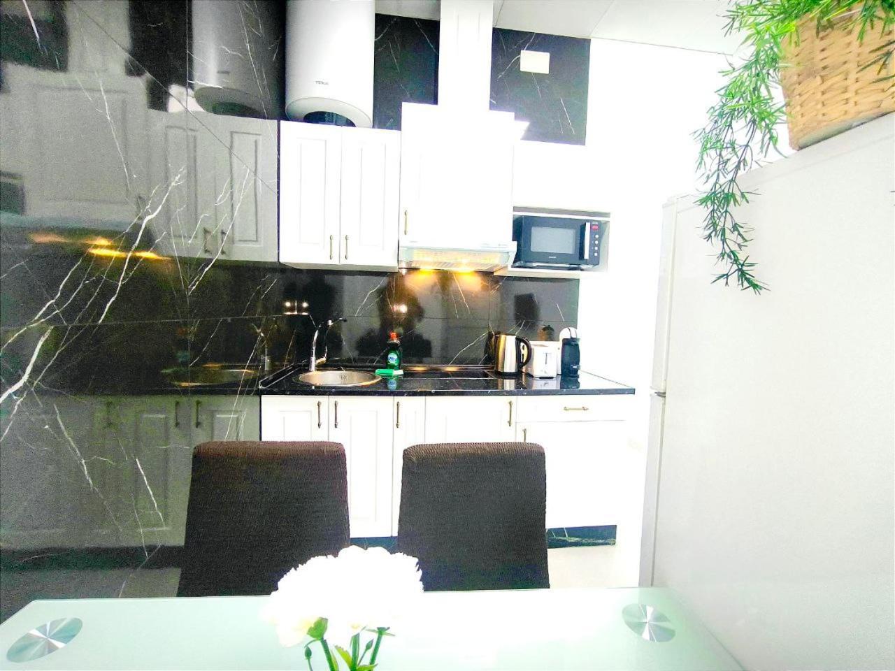 ולנסיה Apartamentos Sant Roc מראה חיצוני תמונה