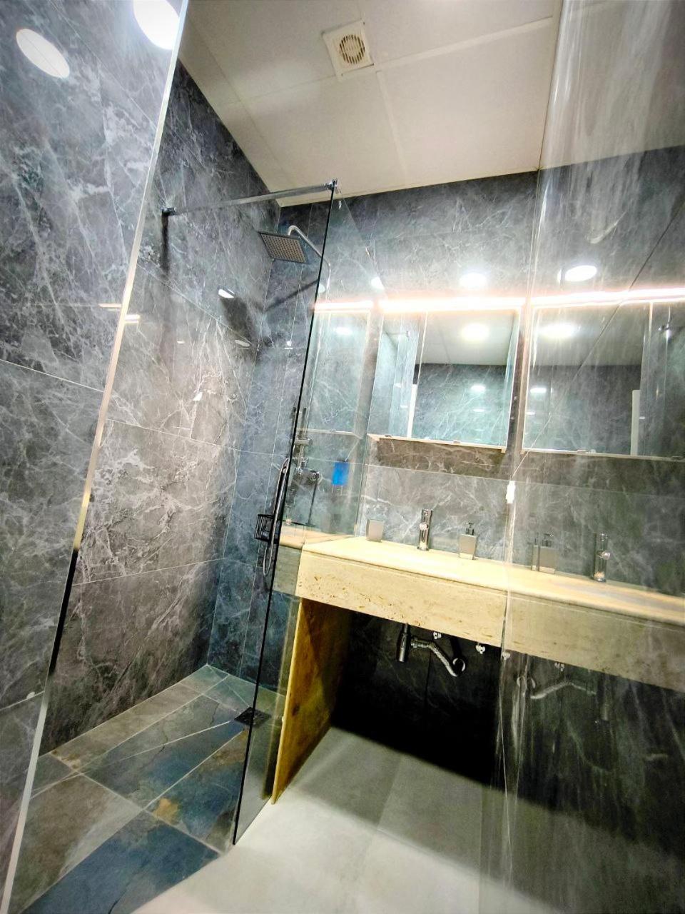 ולנסיה Apartamentos Sant Roc מראה חיצוני תמונה