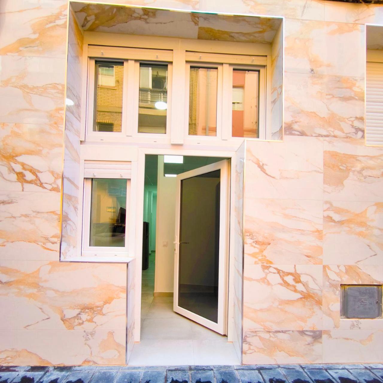 ולנסיה Apartamentos Sant Roc מראה חיצוני תמונה