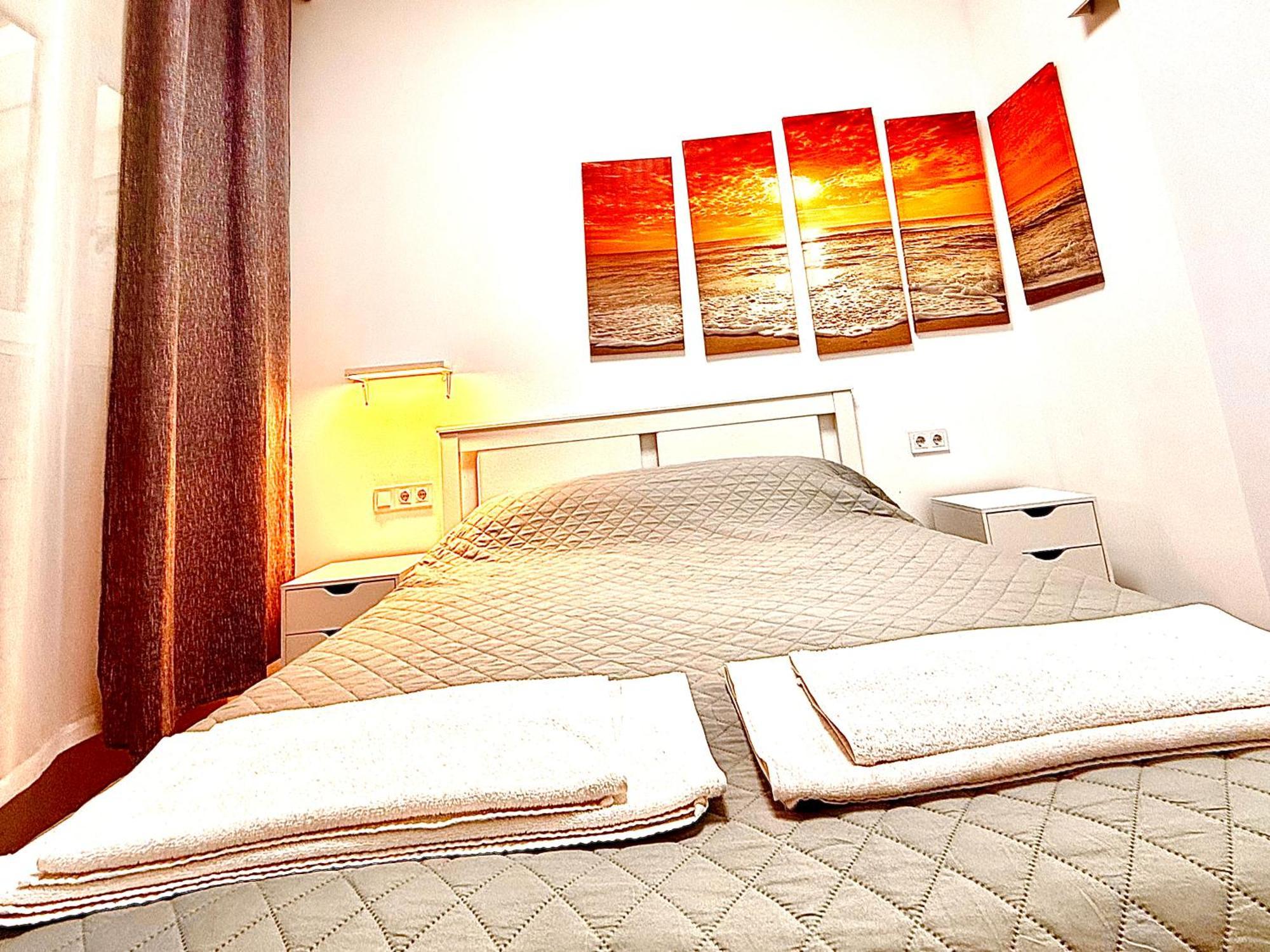 ולנסיה Apartamentos Sant Roc מראה חיצוני תמונה